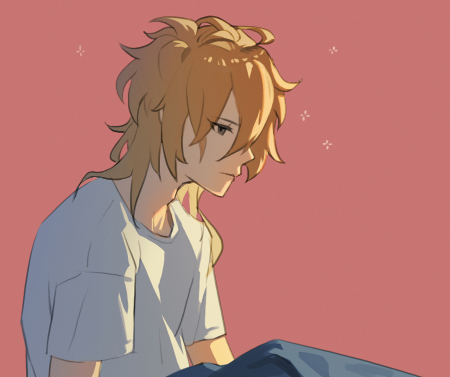 8083 blue, hakaze kaoru, ensemble stars!, commentary request, 1boy, brown eyes, eyelashes, from side, hair between eyes, male focus, pink background, shirt, short hair, short sleeves, simple background, sitting, solo, upper body, white shirt