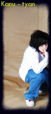 l (death note), death note, cosplay photo, lowres, photo (medium), self-upload, 1boy, child, cosplay, crossdressing, crossdressing (ftm), crossdressing (mtf), male focus, solo