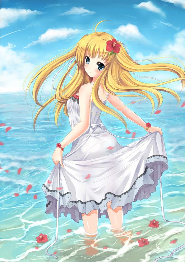 sadakofxe, original, 1girl, ahoge, blonde hair, blue eyes, bracelet, clothes lift, cloud, day, dress, dress lift, female focus, flower, from behind, hair flower, hair ornament, hibiscus, jewelry, long hair, looking back, ocean, outdoors, petals, skirt hold, sky, smile, solo, sundress, wading, water, wind