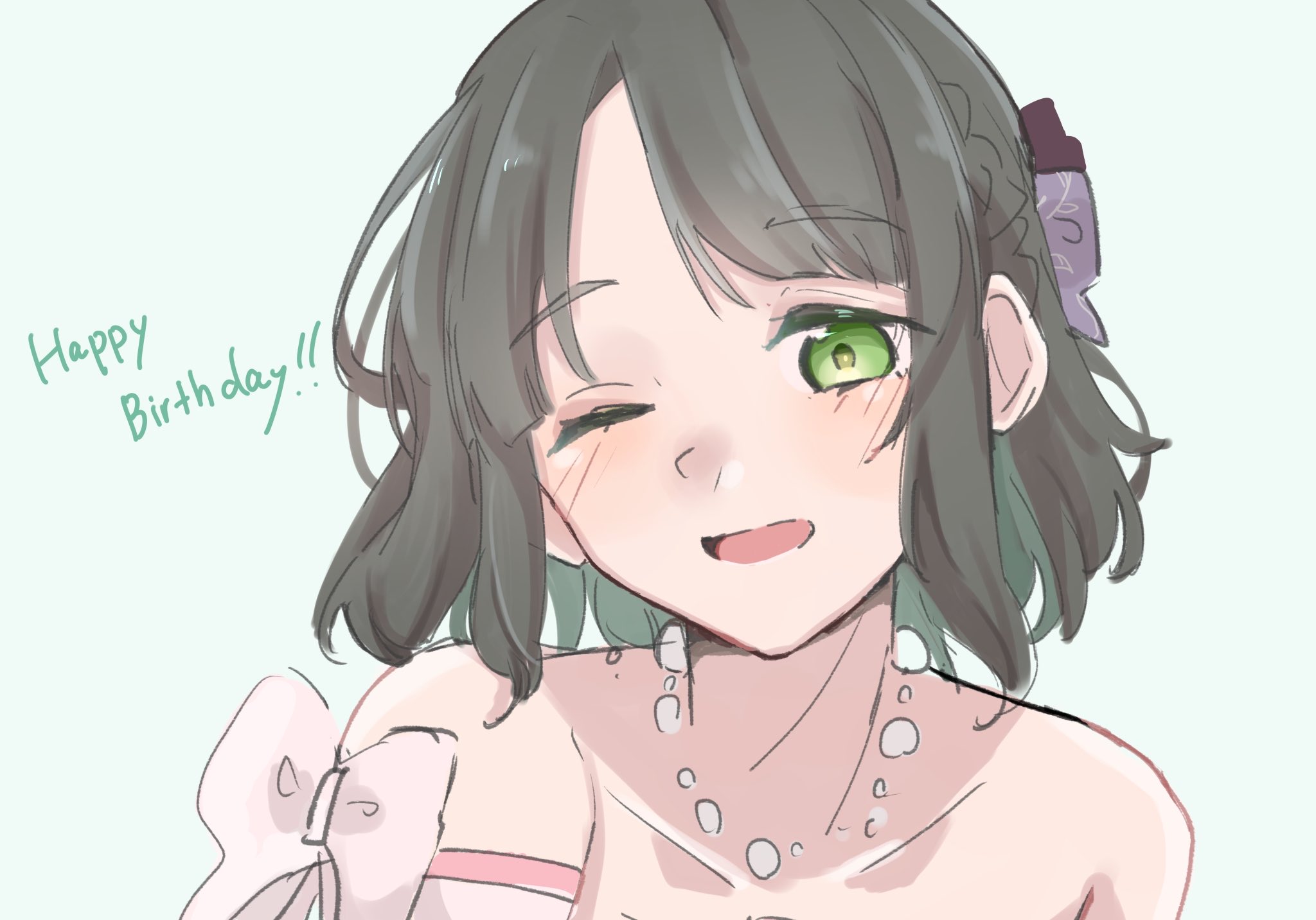 roku aya fuyu, momose ginko, link! like! love live!, love live!, commentary request, costume request, highres, 1girl, ;d, bare shoulders, bead necklace, beads, blush, bow, collarbone, green background, green eyes, green hair, happy birthday, jewelry, long hair, looking at viewer, medium hair, necklace, official alternate costume, one eye closed, open mouth, simple background, smile, solo, virtual youtuber