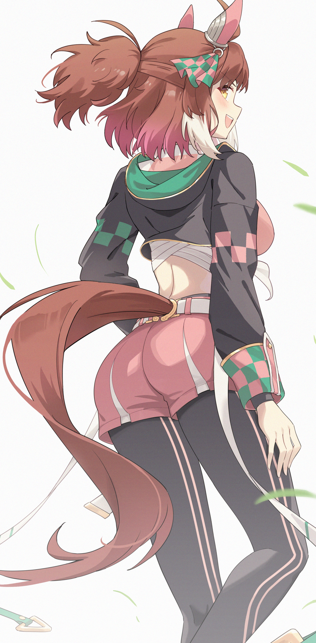 profnote, dantsu flame (center spotlight) (umamusume), dantsu flame (umamusume), umamusume, absurdres, commentary request, highres, 1girl, ahoge, animal ears, ass, black leggings, brown eyes, brown hair, brown tail, ear covers, from behind, horse ears, horse girl, horse tail, leggings, looking at viewer, midriff, open mouth, pink shorts, ponytail, shorts, sideways glance, simple background, smile, solo, tail, teeth, upper teeth only, white background, white streaks