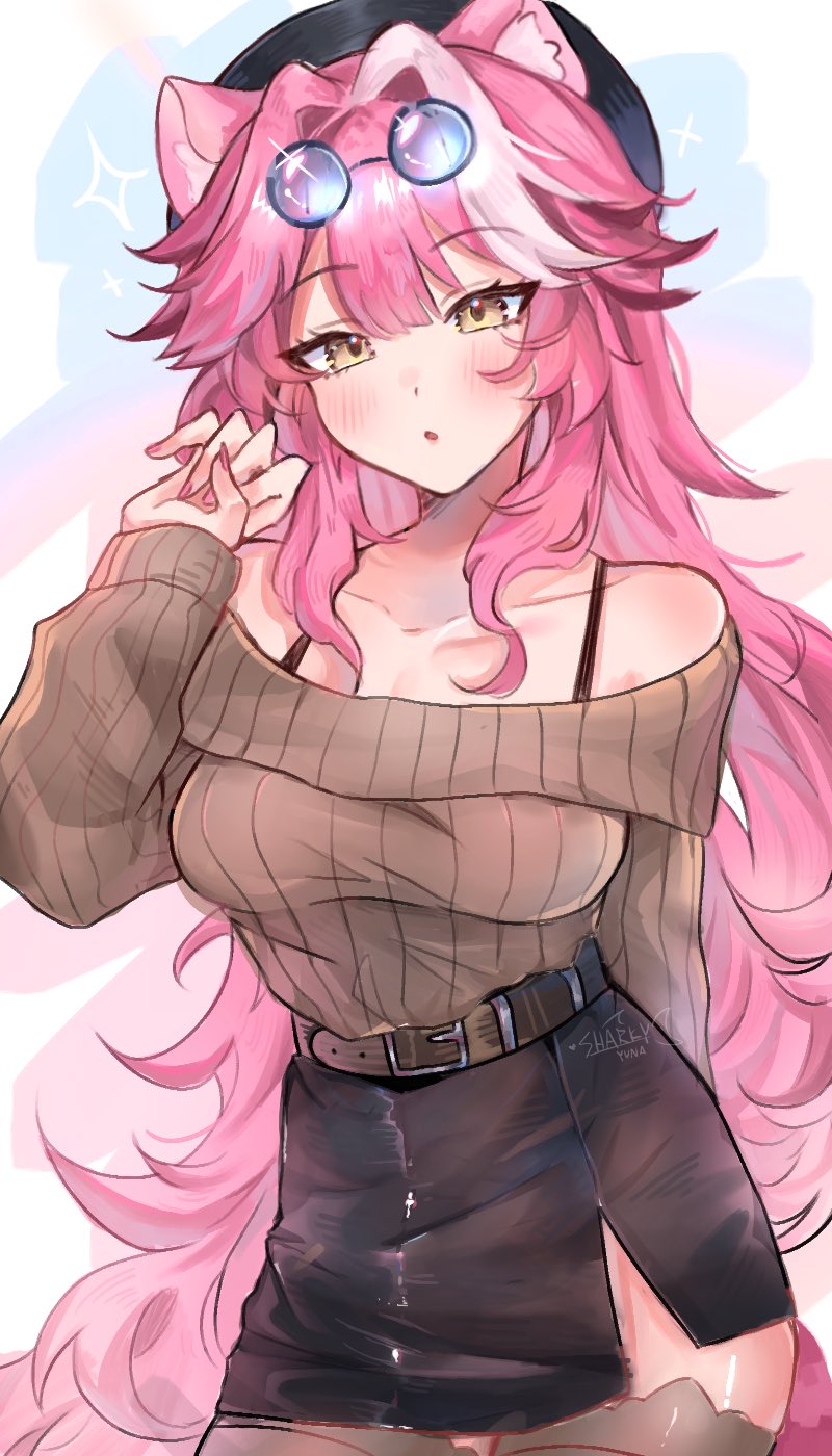 sharkyyuna, raora panthera, hololive, hololive english, commentary, english commentary, highres, 1girl, animal ear fluff, animal ears, bare shoulders, belt, belt buckle, black hat, black skirt, blush, bra strap, breasts, brown belt, brown sweater, buckle, collarbone, cowboy shot, double-parted bangs, eyewear on head, glasses, hand up, hat, long hair, long sleeves, looking at viewer, medium breasts, miniskirt, multicolored hair, panther ears, panther girl, pink hair, ribbed sweater, round eyewear, skirt, solo, streaked hair, sweater, virtual youtuber, white streaks, yellow eyes