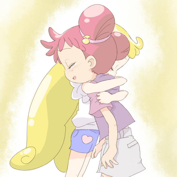 core (mayomayo), harukaze doremi, makihatayama hana, ojamajo doremi, bad id, bad pixiv id, blonde hair, blush, child, heart, hug, red hair, shorts, skirt, twintails