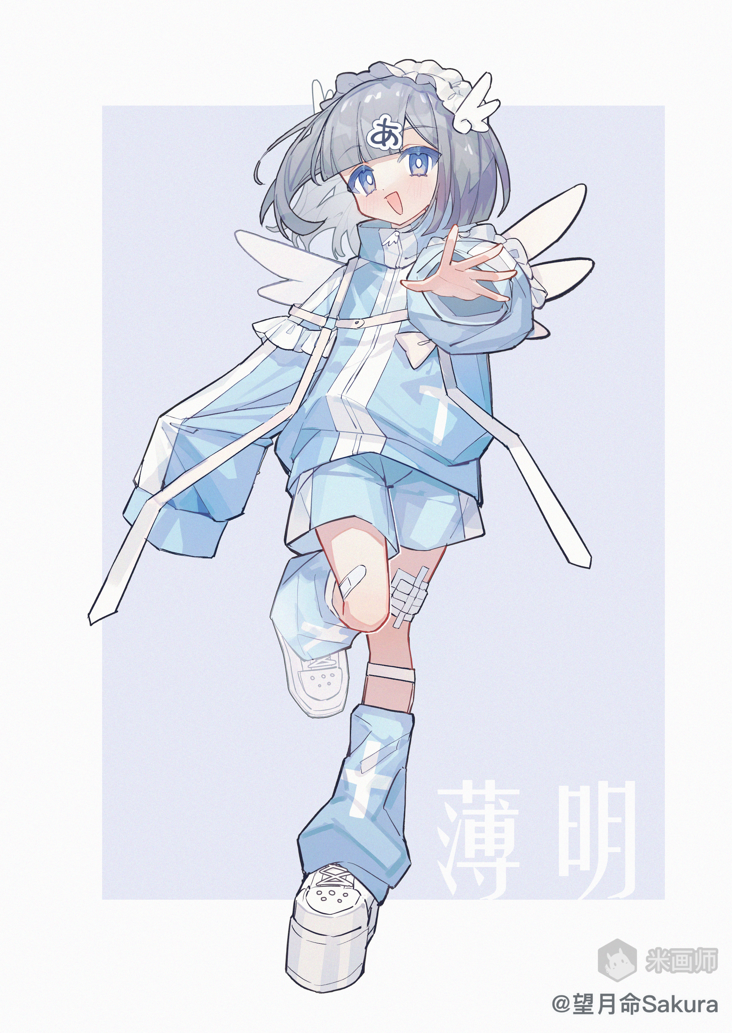 mochizuki inochi, original, absurdres, highres, 1girl, :d, bandaid, bandaid on knee, bandaid on leg, blue background, blue eyes, blue jacket, blue shorts, blue socks, blunt bangs, blunt ends, border, full body, grey hair, hairband, jacket, looking at viewer, mihuashi username, open mouth, outside border, outstretched arm, platform shoes, shoes, short hair, shorts, simple background, sleeves past fingers, sleeves past wrists, smile, socks, solo, standing, standing on one leg, track jacket, white border, white hairband, white shoes, white wings, wings
