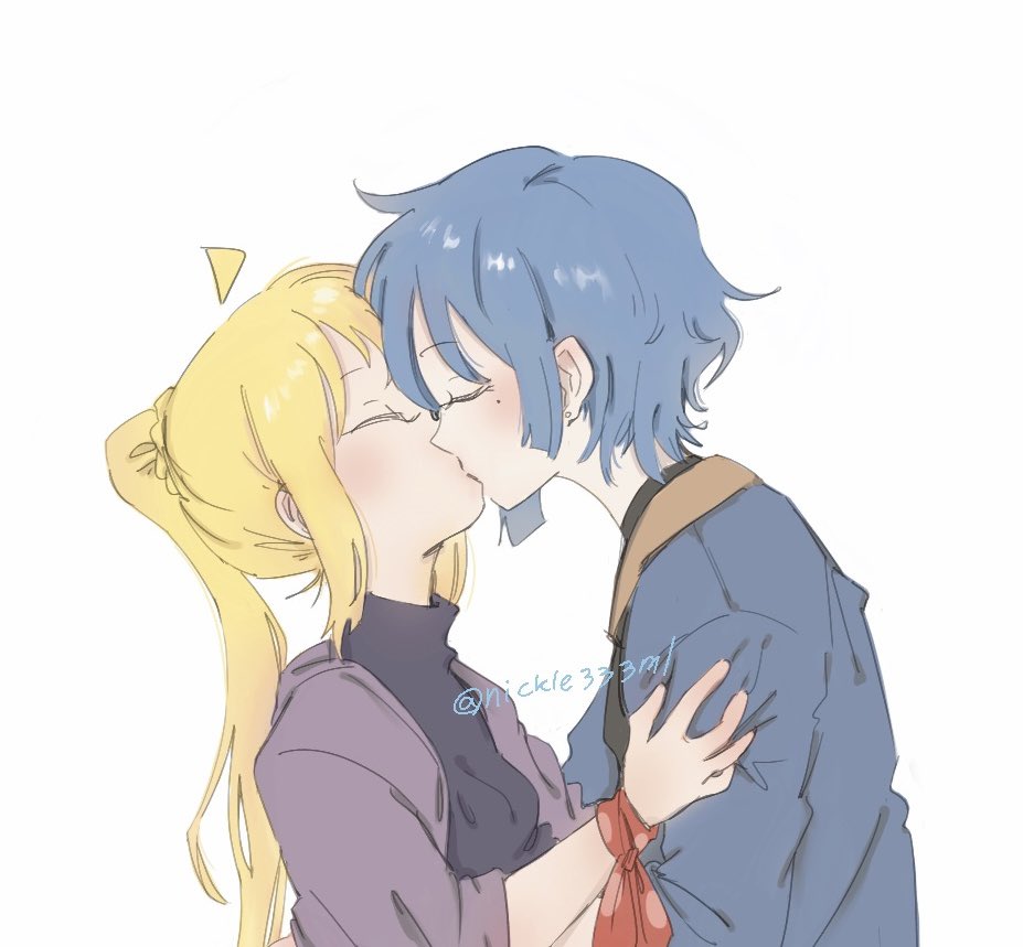 ijichi nijika, yamada ryo, bocchi the rock!, commentary, symbol-only commentary, 2girls, ahoge, black shirt, blonde hair, blue hair, blue shirt, closed eyes, detached ahoge, earrings, hood, hoodie, jewelry, kiss, mole, mole under eye, multiple girls, nickle333ml, ponytail, purple hoodie, shirt, short hair, simple background, stud earrings, twitter username, white background, yuri