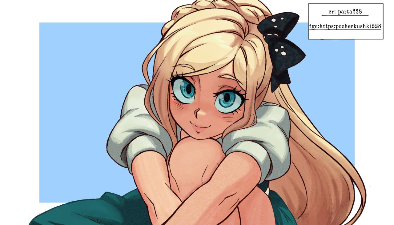 sonia nevermind, danganronpa (series), danganronpa 2: goodbye despair, 1girl, black bow, blonde hair, blush, bow, braid, closed mouth, green background, green eyes, hair bow, long hair, parta 228, puffy short sleeves, puffy sleeves, short sleeves, smile, white background