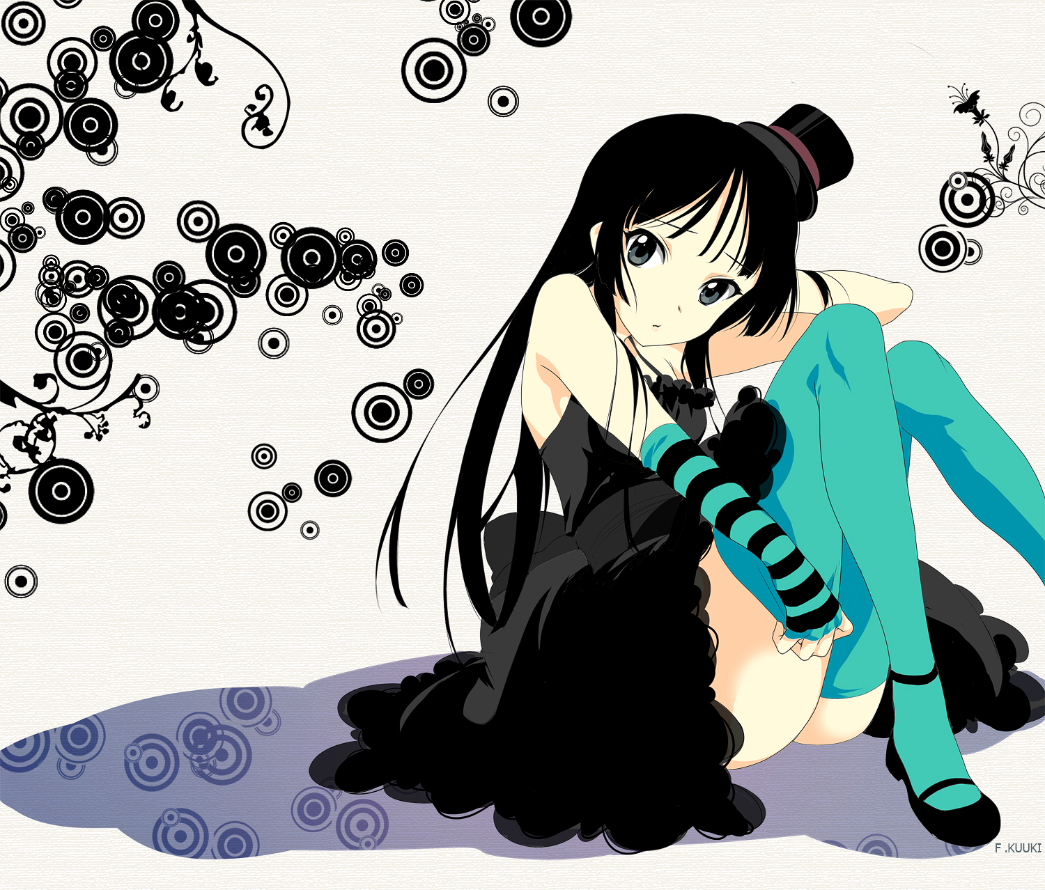 fujisaka kuuki, akiyama mio, don't say "lazy", k-on!, highres, 00s, 1girl, arms behind head, bare shoulders, black hair, blunt bangs, circle, concentric circles, female focus, fingerless gloves, gloves, grey eyes, hat, hime cut, legs, mini hat, mini top hat, single glove, sitting, solo, thighhighs, thighhighs pull, top hat