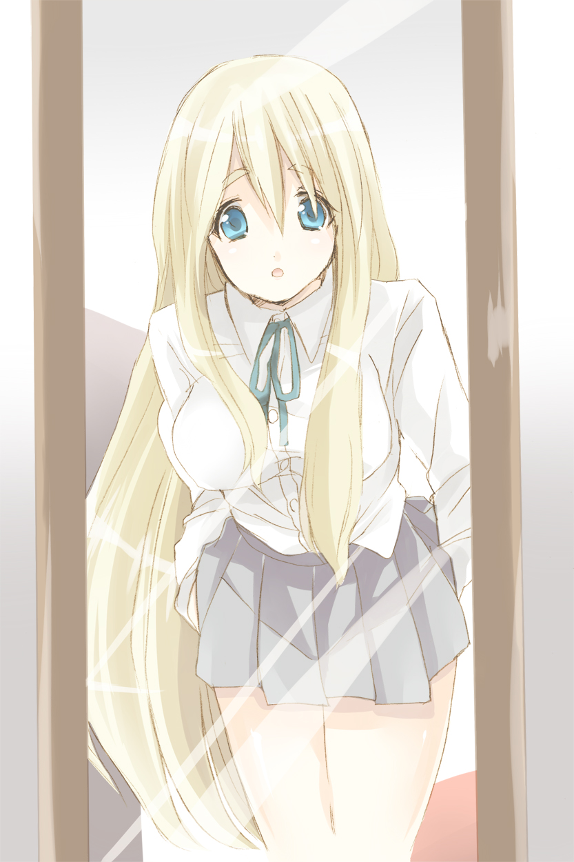 chiha, kotobuki tsumugi, k-on!, bad id, bad pixiv id, highres, 00s, 1girl, blonde hair, blue eyes, breasts, female focus, indoors, large breasts, long hair, mirror, school uniform, solo, very long hair