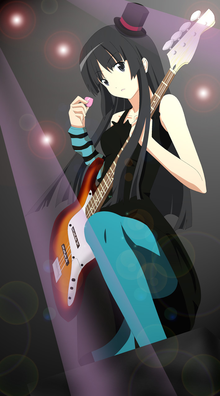 akaho, akou (phoenix777), akiyama mio, don't say "lazy", k-on!, striped, highres, 00s, 1girl, bass guitar, black eyes, black hair, blue pantyhose, blunt bangs, dress, female focus, gothic lolita, hat, hime cut, instrument, lolita fashion, mini hat, mini top hat, pantyhose, solo, top hat