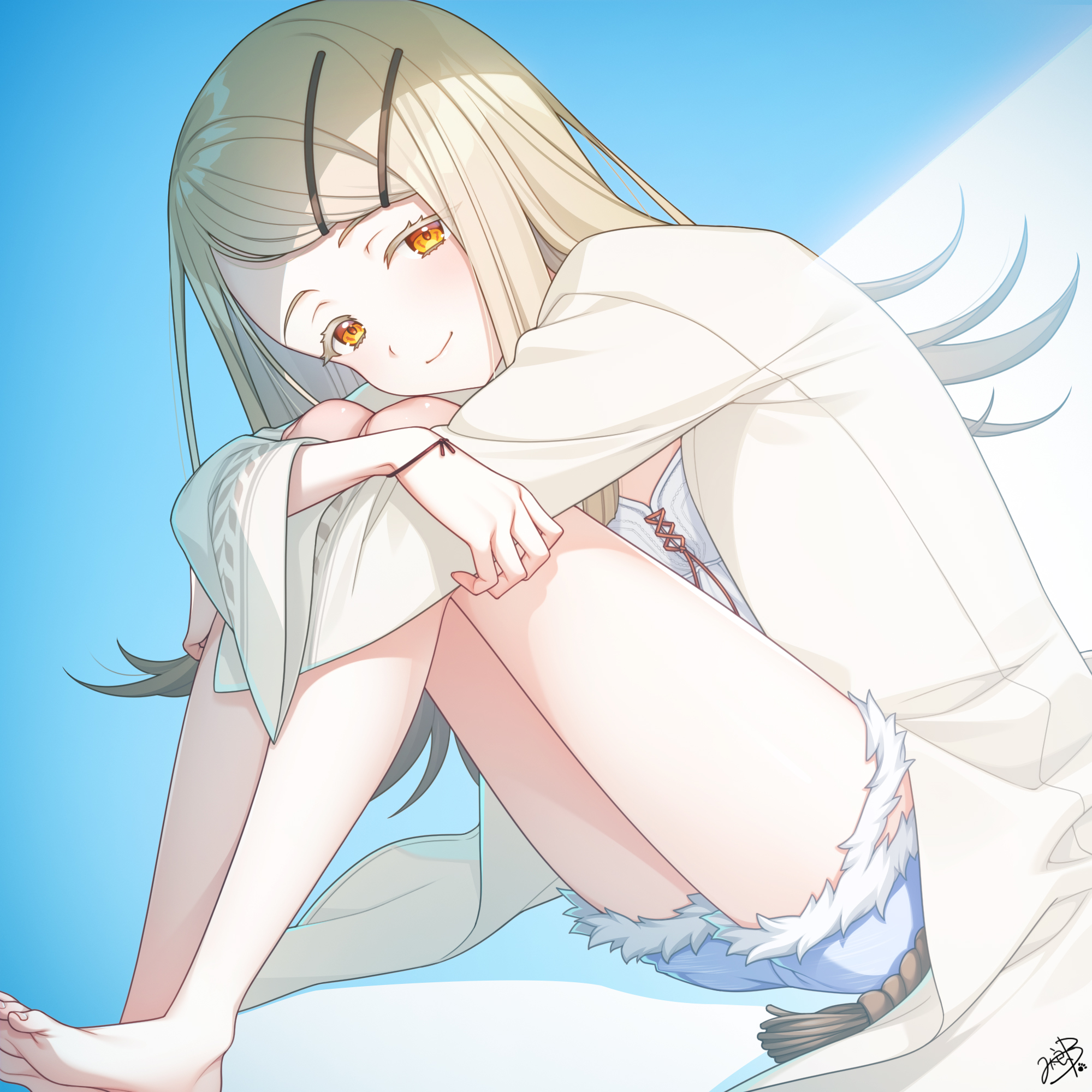 mikapoe, shinosawa hiro, gakuen idolmaster, idolmaster, commentary, highres, 1girl, bare legs, barefoot, blonde hair, blush, colored eyelashes, denim, denim shorts, flipped hair, hugging own legs, knees up, legs together, long hair, looking at viewer, looking to the side, orange eyes, robe, rope belt, short shorts, shorts, sitting, smile, solo, toenails, toes, white robe