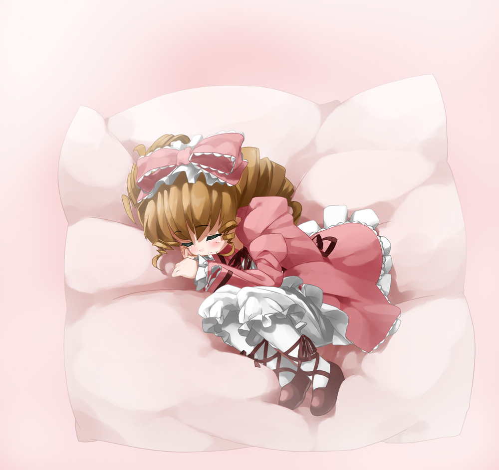 kaisen chuui, hinaichigo, rozen maiden, 00s, 1girl, blonde hair, bow, dress, drill hair, female focus, pink bow, short hair, sleeping, solo