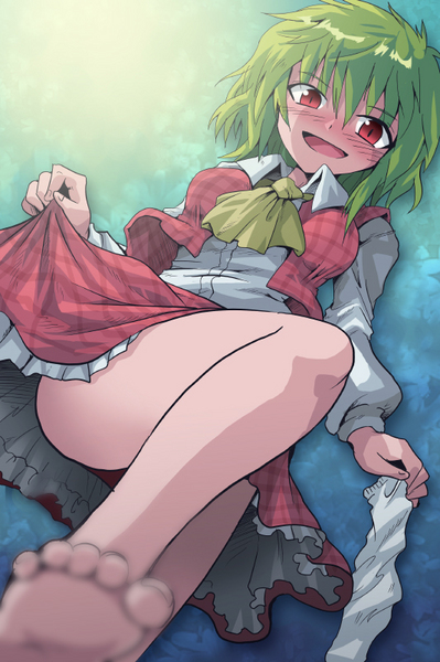 kurogarasu, kazami yuuka, touhou, resized, barefoot, blush, clothes lift, feet, foreshortening, from below, green hair, pixiv thumbnail, pov, red eyes, short hair, skirt, skirt lift, smile, socks, traditional youkai