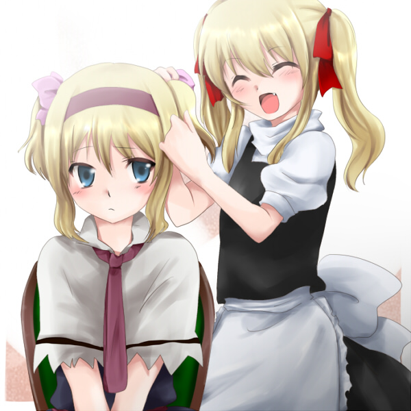 marimo danshaku, msan, alice margatroid, kirisame marisa, touhou, bad id, bad pixiv id, 2girls, :<, ^ ^, alternate hairstyle, blonde hair, blush, capelet, closed eyes, fang, female focus, hairdressing, multiple girls, twintails, v arms