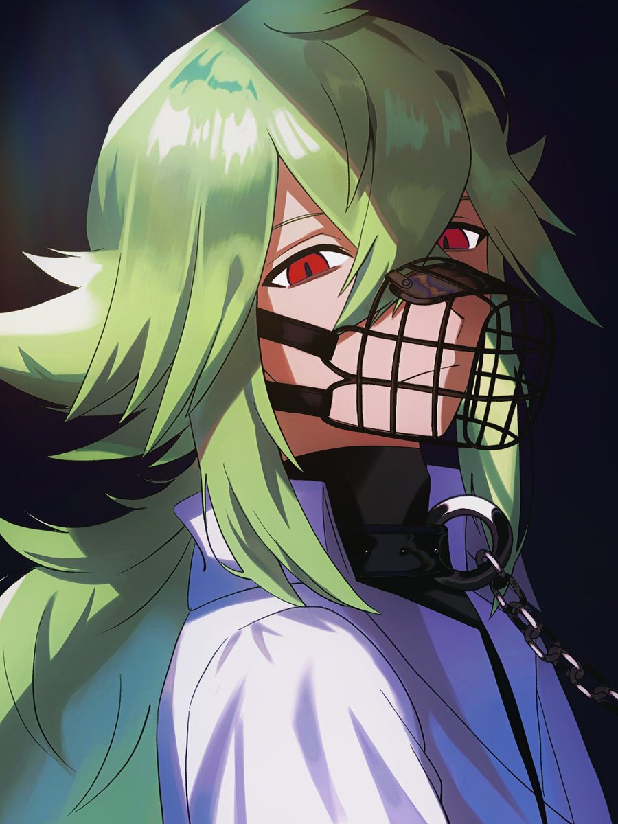 zero (sleepy meltan), n (pokemon), nintendo, pokemon, pokemon bw, commentary request, highres, 1boy, alternate eye color, black background, black shirt, chain, collar, green hair, high collar, long hair, looking at viewer, low ponytail, male focus, muzzle (mask), ponytail, red eyes, shirt, sidelighting, solo, turtleneck, turtleneck shirt, upper body, white shirt, wing collar