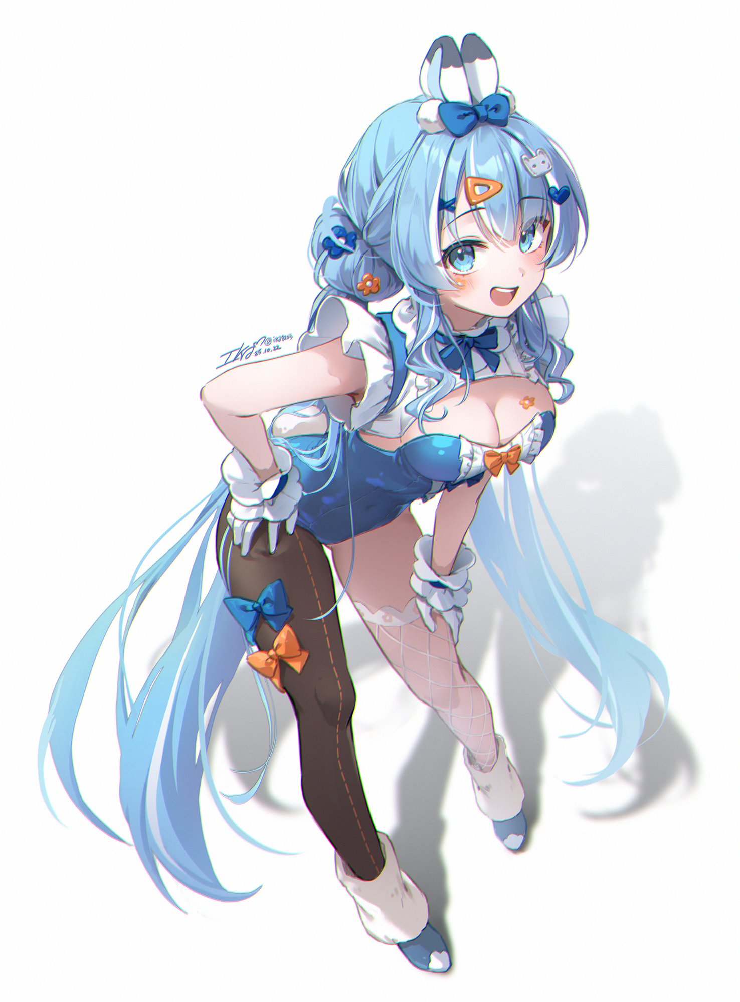 ika (4801055), arahashi tabi, stellive, highres, 1girl, bare shoulders, breasts, cleavage, hair between eyes, hair ornament, hand on lap, hand on own hip, hand on own leg, hand on own thigh, large breasts, leaning forward, long hair, looking at viewer, open mouth, smile, solo, thighhighs, very long hair