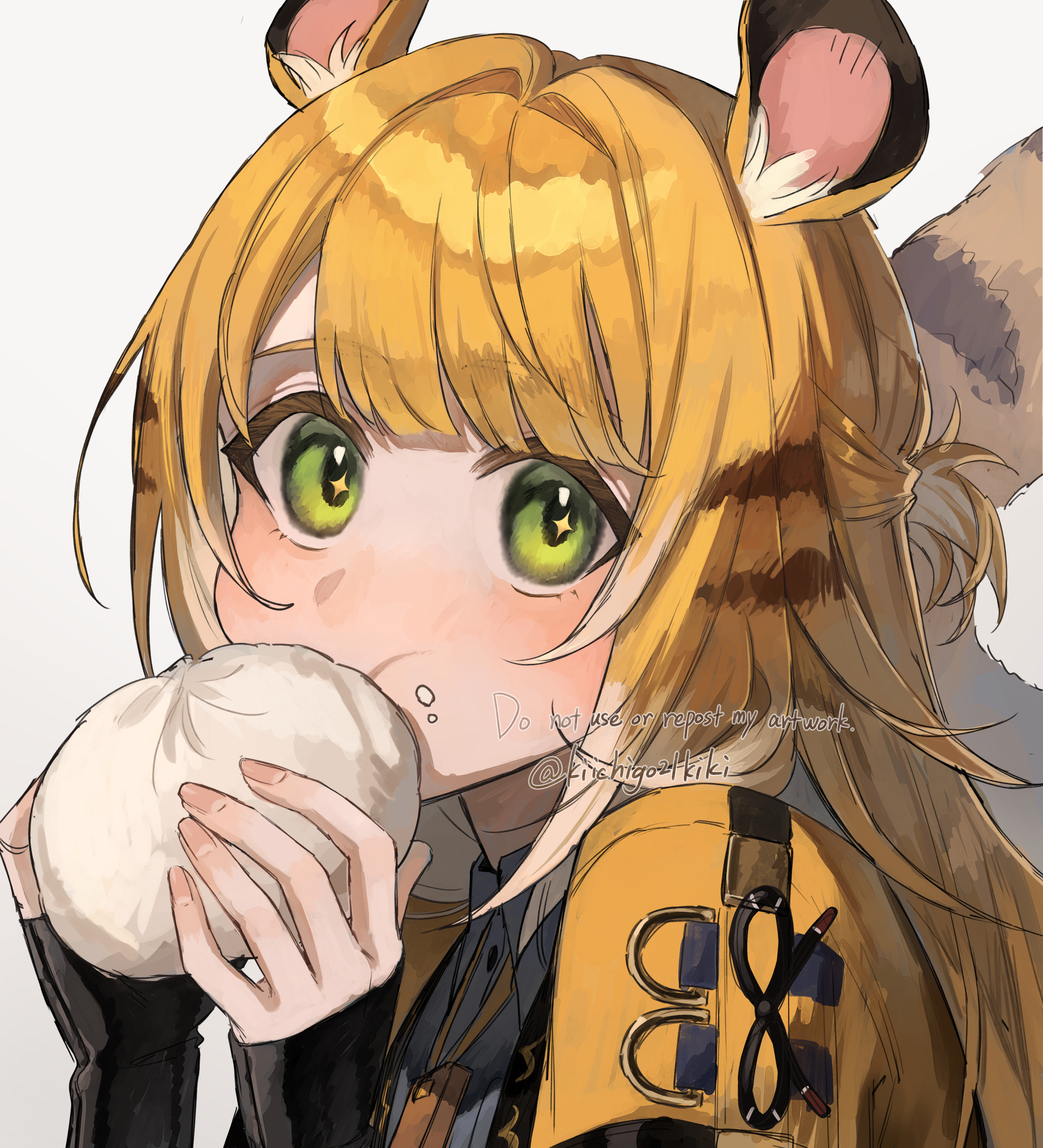 tomoe usako, ju fufu, zenless zone zero, highres, 1girl, animal ears, black gloves, black shirt, blonde hair, blush, collared shirt, eating, elbow gloves, fingerless gloves, food, gloves, green eyes, holding bun, jacket, long hair, looking at viewer, multicolored hair, shirt, solo, steamed bun, tail, tiger ears, tiger girl, tiger tail, two-tone hair, white background, white hair, yellow jacket