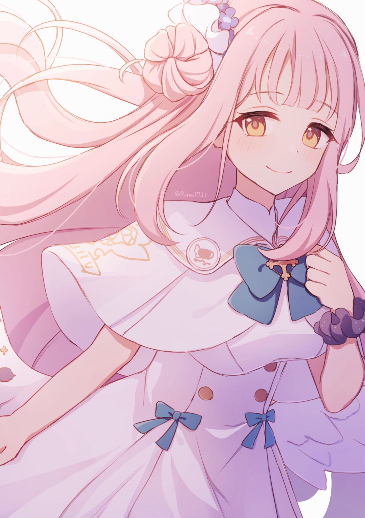 runa (runa7733), mika (blue archive), blue archive, highres, 1girl, angel wings, blue bow, bow, capelet, closed mouth, dress, feathered wings, flower, gold trim, hair bun, hair flower, hair ornament, halo, long hair, low wings, pink hair, pink halo, scrunchie, single hair bun, single side bun, smile, solo, very long hair, white capelet, white dress, white wings, wings, wrist scrunchie, yellow eyes