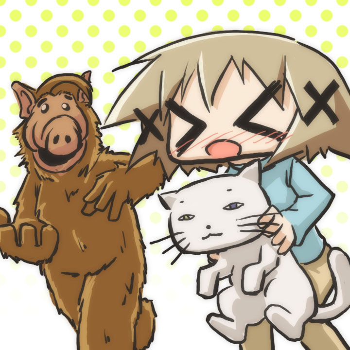 gordon shumway, nyanta (hidamari), yuno (hidamari sketch), alf, hidamari sketch, > <, 00s, 1girl, alien, cat, closed eyes, crossover, heterochromia, wide face