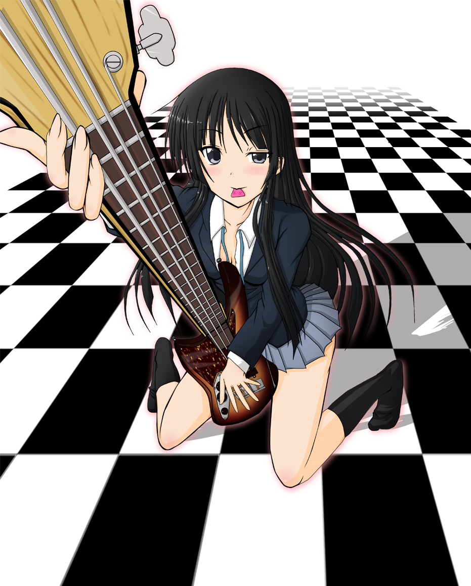 su-35 (artist), akiyama mio, k-on!, 00s, 1girl, bass guitar, female focus, instrument, school uniform, solo