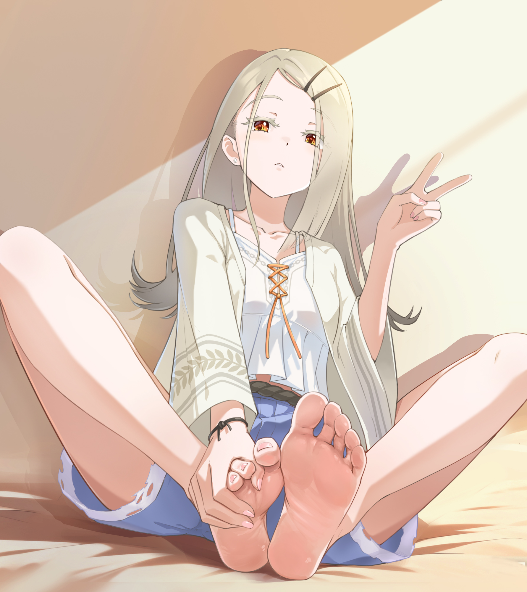 liang mu, shinosawa hiro, gakuen idolmaster, idolmaster, highres, 1girl, barefoot, blonde hair, feet, long hair, looking at viewer, parted lips, soles, toes, v, yellow eyes