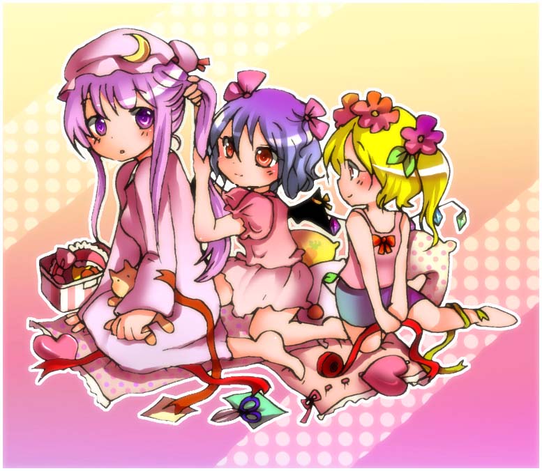 koroneri, flandre scarlet, patchouli knowledge, remilia scarlet, embodiment of scarlet devil, touhou, 3girls, alternate hairstyle, barefoot, blush, child, female focus, flower, gradient background, hair flower, hair ornament, hair ribbon, hairdressing, kneeling, multiple girls, ponytail, ribbon, sitting