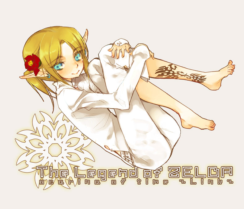 mitsubachi koucha, link, nintendo, the legend of zelda, 1boy, androgynous, barefoot, blonde hair, blue eyes, earrings, feet, jewelry, male focus, pointy ears, short hair, smile, solo, tattoo