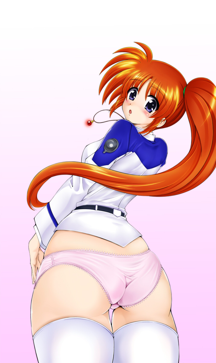 island (kossori), raising heart, raising heart (standby mode), takamachi nanoha, lyrical nanoha, mahou shoujo lyrical nanoha, mahou shoujo lyrical nanoha strikers, highres, 00s, 1girl, ass, female focus, solo, thighhighs