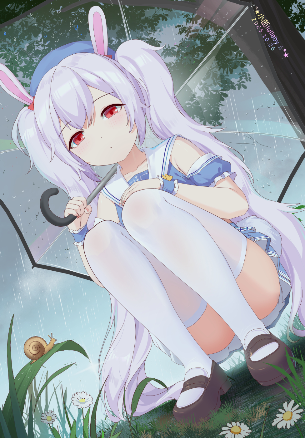xiao shi lullaby, laffey (azur lane), laffey (bunny clerk?) (azur lane), azur lane, chinese commentary, commentary request, highres, 1girl, animal ears, artist name, black shoes, blue hat, blue skirt, blue wrist cuffs, closed mouth, cloud, cloudy sky, dated, detached sleeves, dot mouth, dutch angle, fake animal ears, flower, frilled wrist cuffs, frills, grass, grey hair, grey sky, hair between eyes, hat, holding, holding umbrella, light blush, long hair, mary janes, nail polish, official alternate costume, pink nails, pleated skirt, puffy short sleeves, puffy sleeves, rabbit ears, rain, red eyes, shoes, short sleeves, skirt, sky, snail, solo, squatting, thighhighs, transparent, transparent umbrella, tree, twintails, umbrella, very long hair, white thighhighs, wrist cuffs