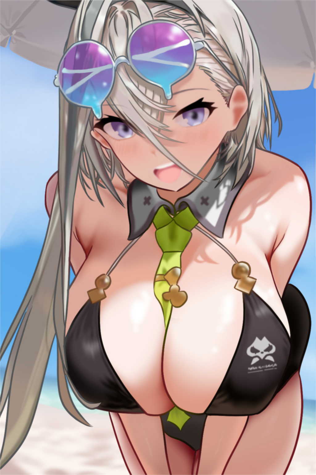skyheir (maya), huyan zhuo (fate), huyan zhuo (swimsuit berserker) (fate), fate/grand order, fate (series), highres, 1girl, bare shoulders, black one-piece swimsuit, blush, breasts, cleavage, eyewear on head, green necktie, grey hair, long hair, looking at viewer, necktie, one-piece swimsuit, open mouth, purple eyes, solo, sunglasses, swimsuit