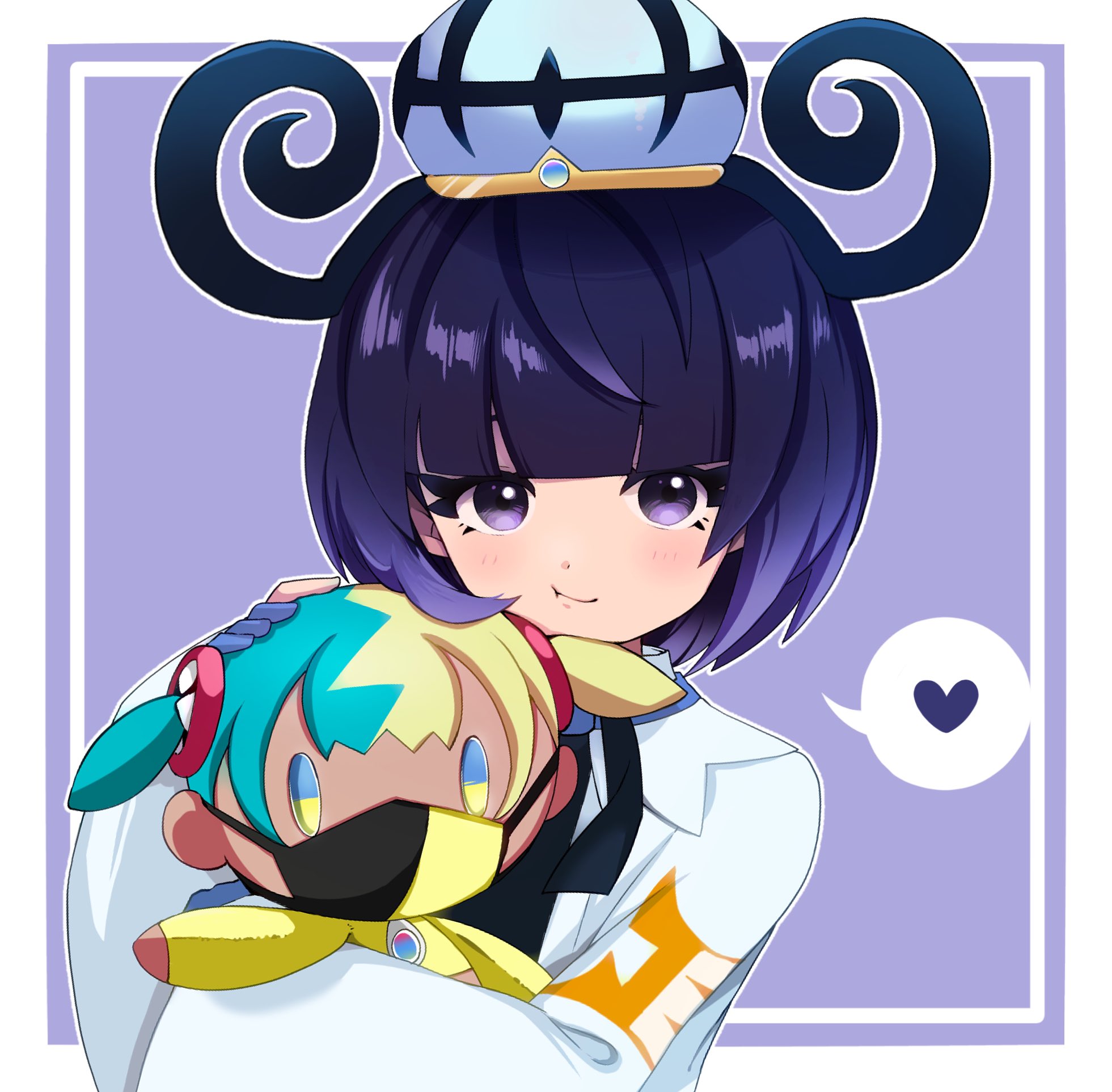 dodotsuki, canari (pokemon), gwynn (pokemon), nintendo, pokemon, pokemon legends: z-a, highres, 1girl, black hair, blue gloves, blunt bangs, blush, border, canari plush (pokemon), character doll, coat, doll, gloves, gradient hair, hat, heart, holding, holding doll, long sleeves, looking at viewer, multicolored hair, outside border, partially fingerless gloves, purple background, purple eyes, purple hair, short hair, smile, solo, spoken heart, upper body, white border, white coat