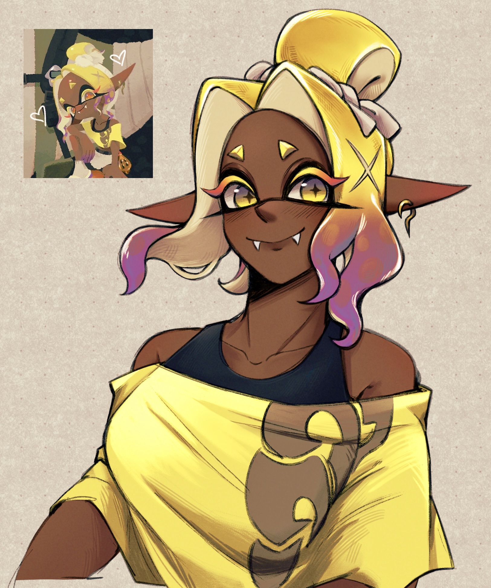 hojinxs, frye (splatoon), nintendo, splatoon (series), splatoon 3, highres, + +, 1girl, blonde hair, breasts, closed mouth, collarbone, dark-skinned female, dark skin, ear piercing, fangs, fangs out, gradient hair, large breasts, looking at viewer, multicolored hair, off-shoulder shirt, off shoulder, piercing, pointy ears, purple hair, reference inset, shirt, short hair, short sleeves, solo, two-tone hair, upper body, yellow eyes, yellow shirt