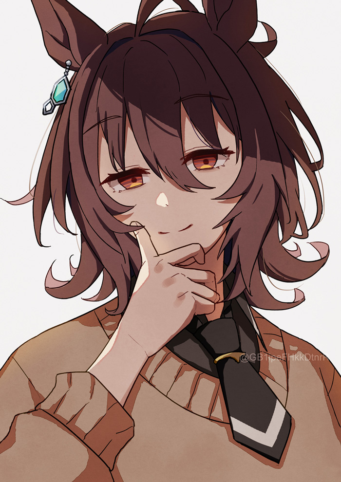 yukidaruma1114, agnes tachyon (umamusume), umamusume, 1girl, ahoge, animal ears, black necktie, black shirt, brown hair, chemical structure, closed mouth, collared shirt, ear ornament, earrings, hair between eyes, hand on own face, horse ears, horse girl, jewelry, long sleeves, necktie, red eyes, shirt, short hair, short necktie, simple background, single earring, smile, solo, split mouth, sweater, twitter username, watermark, white background, wolf cut, yellow sweater