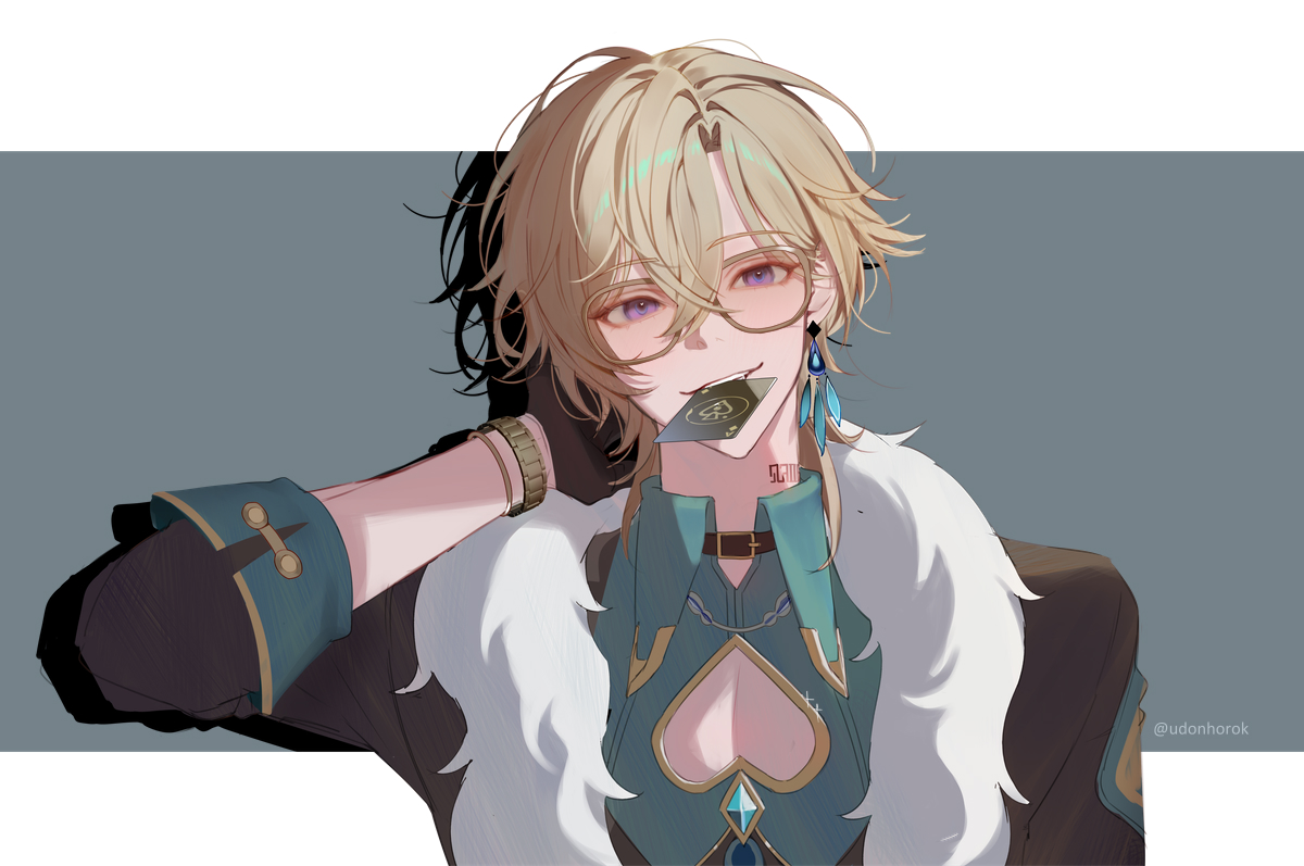 udonhorok, aventurine (honkai: star rail), honkai: star rail, honkai (series), commentary, 1boy, black gloves, black jacket, blonde hair, bracelet, card, cleavage cutout, clothing cutout, diamond-shaped brooch, drop shadow, earrings, fur-trimmed jacket, fur trim, gloves, hair between eyes, hand on own neck, jacket, jewelry, long sleeves, looking at viewer, male focus, medium hair, neck tattoo, playing card, purple eyes, single earring, smile, solo, sunglasses, tattoo, tinted eyewear, upper body