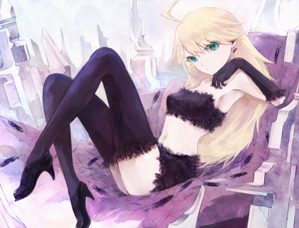 shrimpman, hoshii miki, idolmaster, idolmaster (classic), 00s, 1girl, ahoge, blonde hair, elbow gloves, female focus, gloves, green eyes, high heels, long hair, midriff, navel, shoes, solo, thighhighs