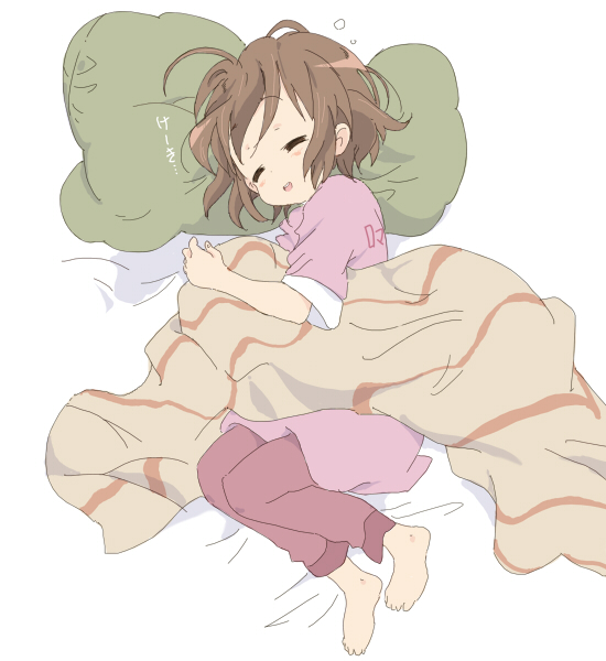 core (mayomayo), hirasawa yui, k-on!, bad id, bad pixiv id, translated, 00s, 1girl, barefoot, blanket, brown hair, female focus, lying, pillow, short hair, sleeping, sleepwear, solo
