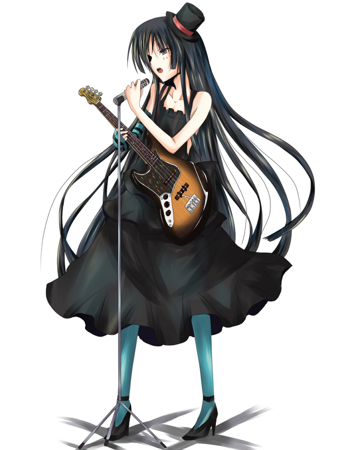 ram hachimin, akiyama mio, don't say "lazy", k-on!, striped, 00s, 1girl, bass guitar, black hair, blue eyes, blue pantyhose, blunt bangs, dress, elbow gloves, facepaint, female focus, fingerless gloves, gloves, hat, high heels, hime cut, instrument, left-handed, long hair, microphone, microphone stand, mini hat, mini top hat, pantyhose, shoes, solo, top hat