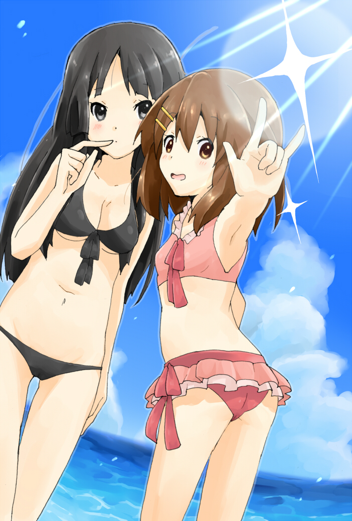 moke (rotary), akiyama mio, hirasawa yui, k-on!, bad id, bad pixiv id, 00s, 2girls, m/, ass, bikini, black bikini, black eyes, black hair, brown eyes, brown hair, day, long hair, multiple girls, short hair, sparkle, swimsuit