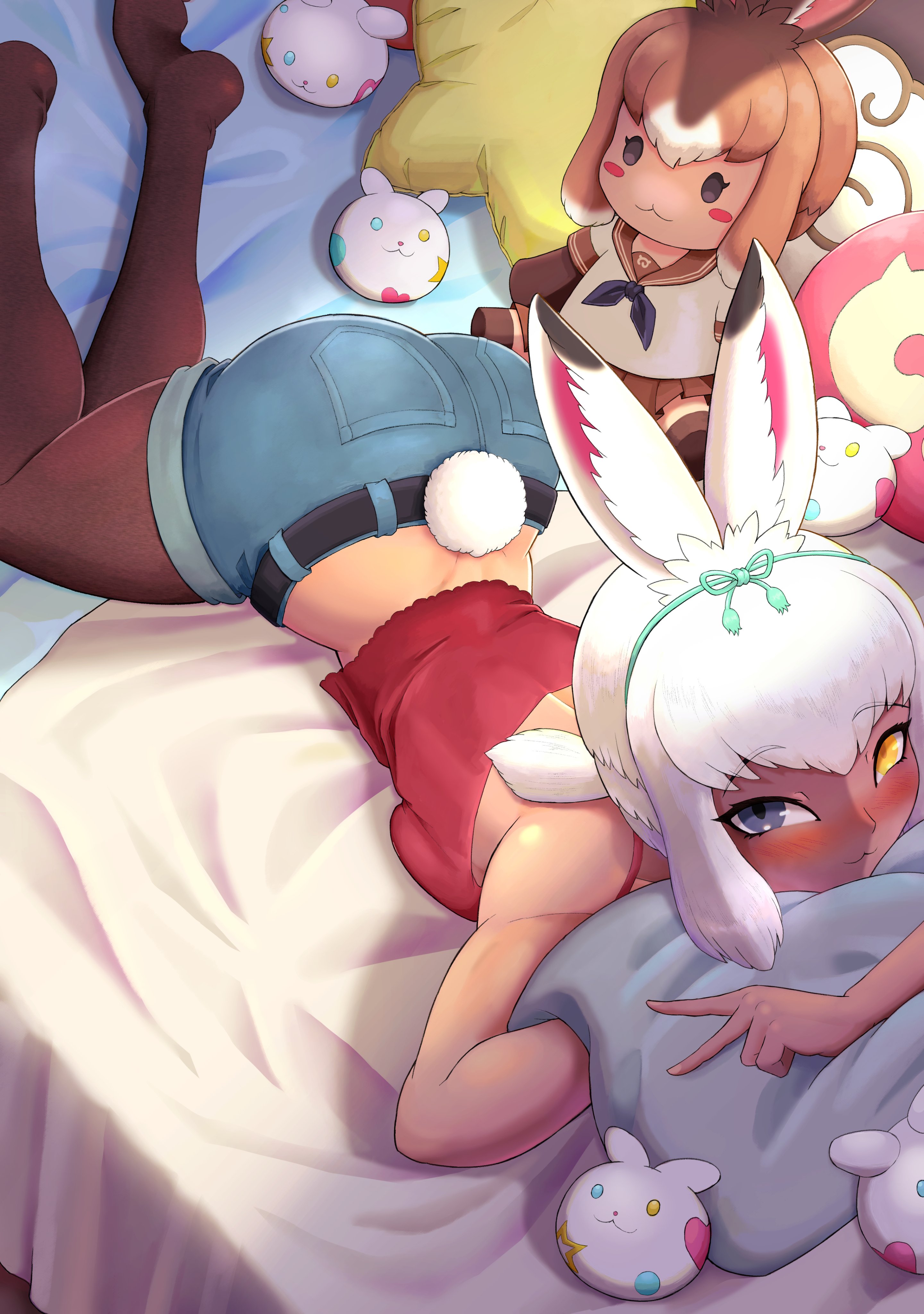ciapolilla, japanese hare (kemono friends), tsukuyomi shinshi (kemono friends), kemono friends, kemono friends 3, absurdres, highres, 1girl, :3, animal ears, bare shoulders, black pantyhose, blue bow, blue eyes, blue shorts, blush, bow, casual, character doll, crop top, denim, denim shorts, doll, hair between eyes, hair bow, heterochromia, japari symbol, looking at viewer, no shoes, official alternate costume, on bed, pantyhose, pillow, rabbit ears, rabbit girl, rabbit tail, red shirt, shirt, short hair, shorts, sidelocks, sleeveless, smile, solo, tail, white hair, yellow eyes