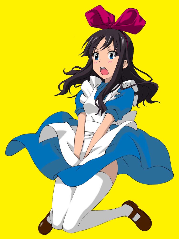 lemon tea, akiyama mio, alice (alice in wonderland), alice's adventures in wonderland, k-on!, 1girl, alice (alice in wonderland) (cosplay), black hair, blue dress, blue eyes, blush, bow, cosplay, covering crotch, covering privates, dress, dress tug, female focus, hair bow, large bow, long hair, open mouth, round teeth, simple background, skirt, skirt tug, solo, teeth, thighhighs, wind, wind lift, yellow background