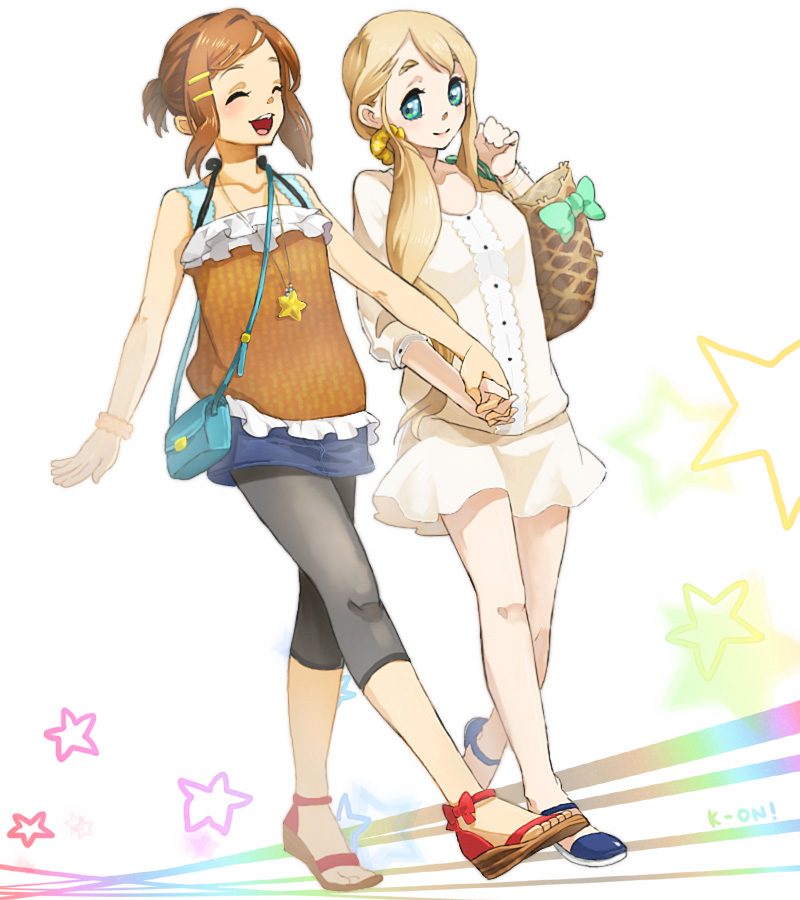 kurage (huwahuwaru n), hirasawa yui, kotobuki tsumugi, k-on!, eyebrows, bad id, bad pixiv id, 00s, 2girls, bag, black leggings, blonde hair, blue eyes, brown hair, closed eyes, fashion, female focus, handbag, holding hands, jewelry, leggings, multiple girls, necklace, sandals, star (symbol), yuri