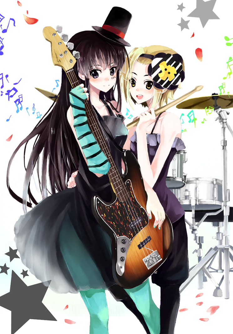 nako, nako (nonrain), akiyama mio, tainaka ritsu, don't say "lazy", k-on!, black legwear, blue legwear, striped, 00s, 2girls, aqua pantyhose, bass guitar, black eyes, black hair, blonde hair, blunt bangs, dress, drum, drum set, drumsticks, facepaint, hat, hime cut, instrument, long hair, mini hat, mini top hat, multiple girls, musical note, pantyhose, star (symbol), tomboy, top hat, yellow eyes