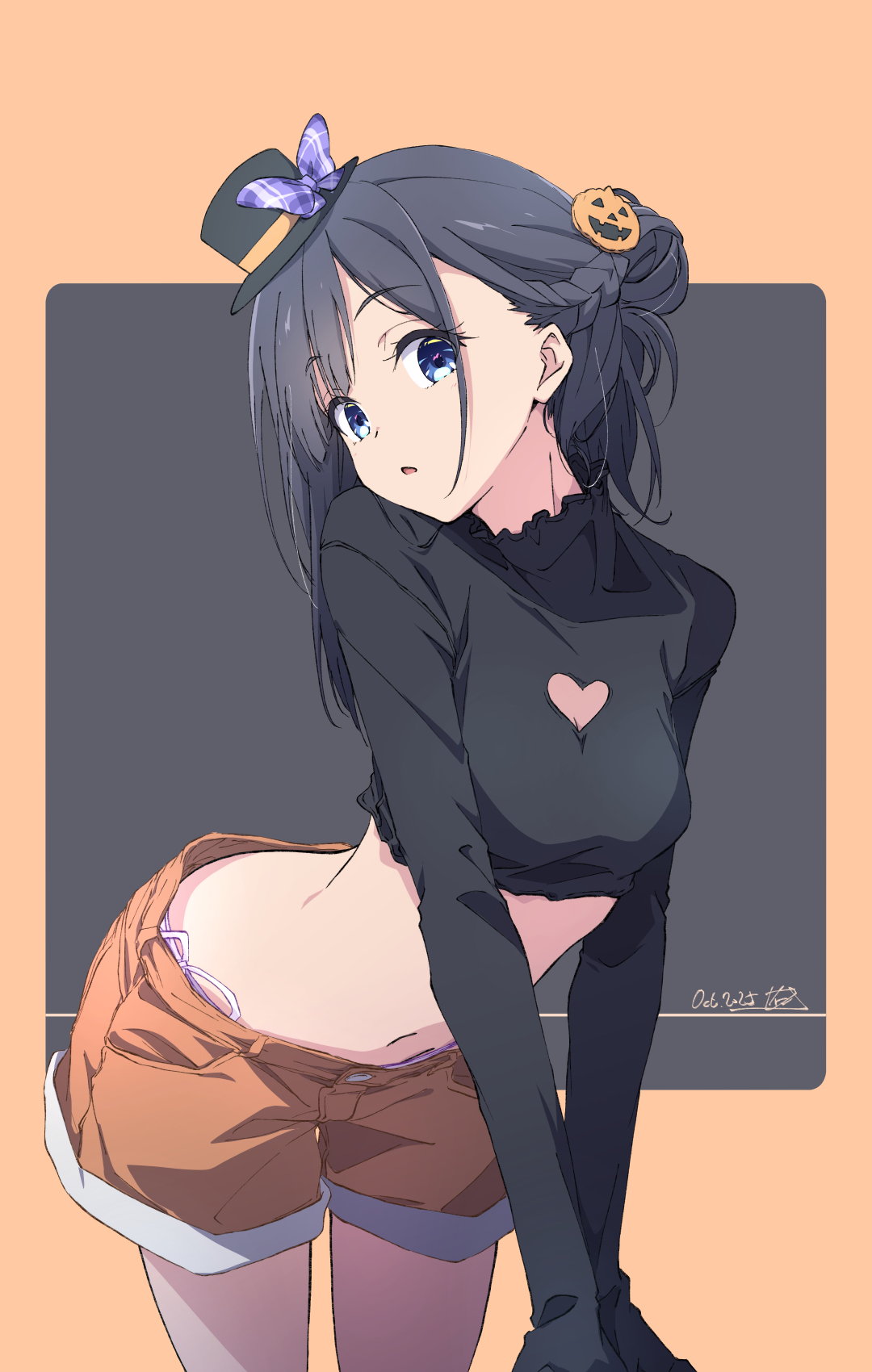 nii manabu, monai-chan (nii manabu), original, commentary request, highres, 1girl, black background, black hair, black hat, black shirt, blue eyes, clothing cutout, dated, green shorts, hair ornament, halloween, hat, heart cutout, jack-o'-lantern, jack-o'-lantern hair ornament, long sleeves, looking at viewer, midriff, mini hat, navel, orange background, panties, pink panties, shirt, short hair, shorts, side-tie panties, signature, solo, two-tone background, underwear