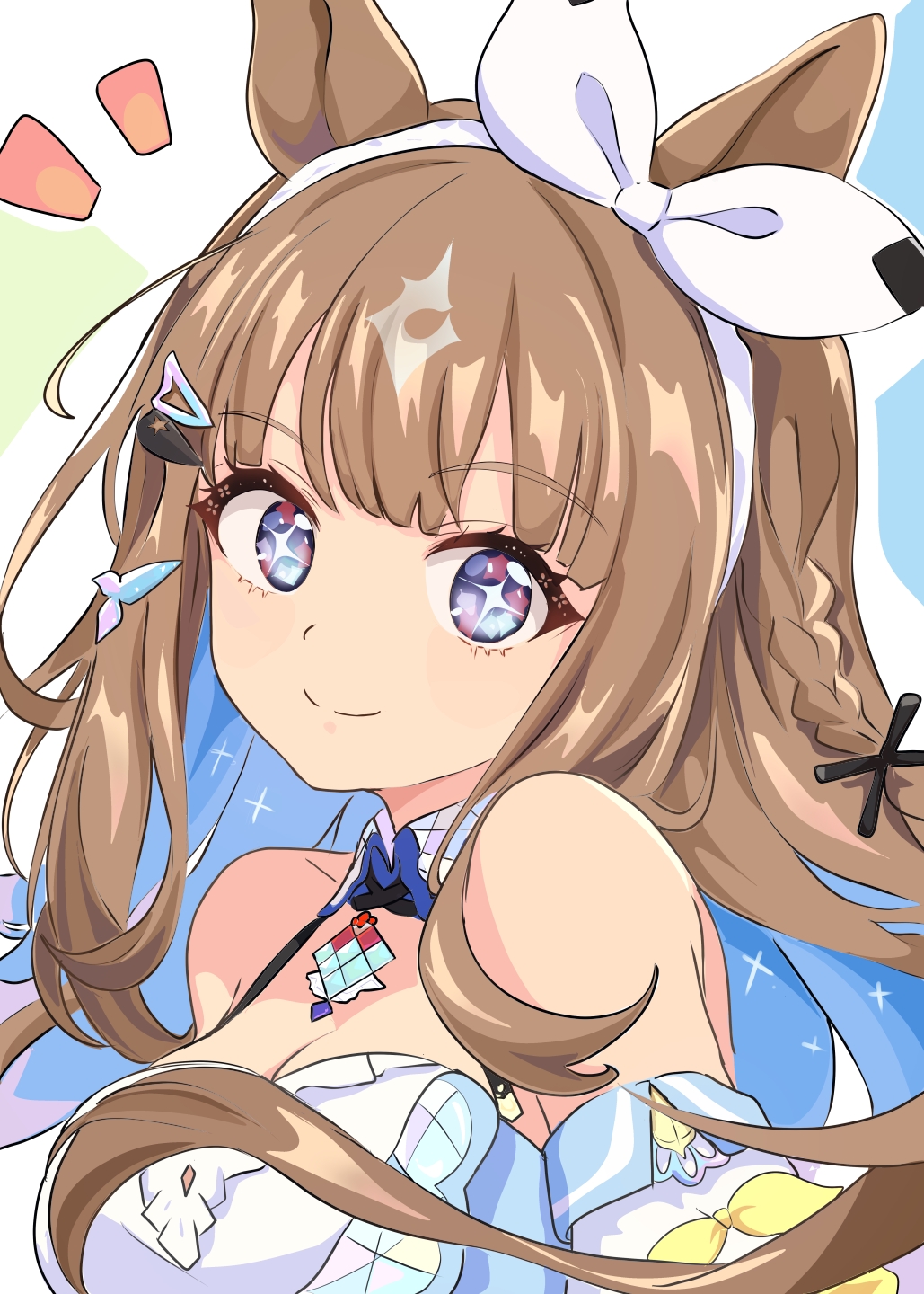 kanon (user rrhr4244), almond eye (umamusume), umamusume, commentary request, highres, 1girl, animal ears, bare shoulders, blue eyes, blue hair, breasts, brown hair, cleavage, colored inner hair, hair ornament, hairband, hairclip, horse ears, horse girl, long hair, looking at viewer, multicolored hair, simple background, smile, solo, symbol-shaped pupils, white background, white hairband, x-shaped pupils