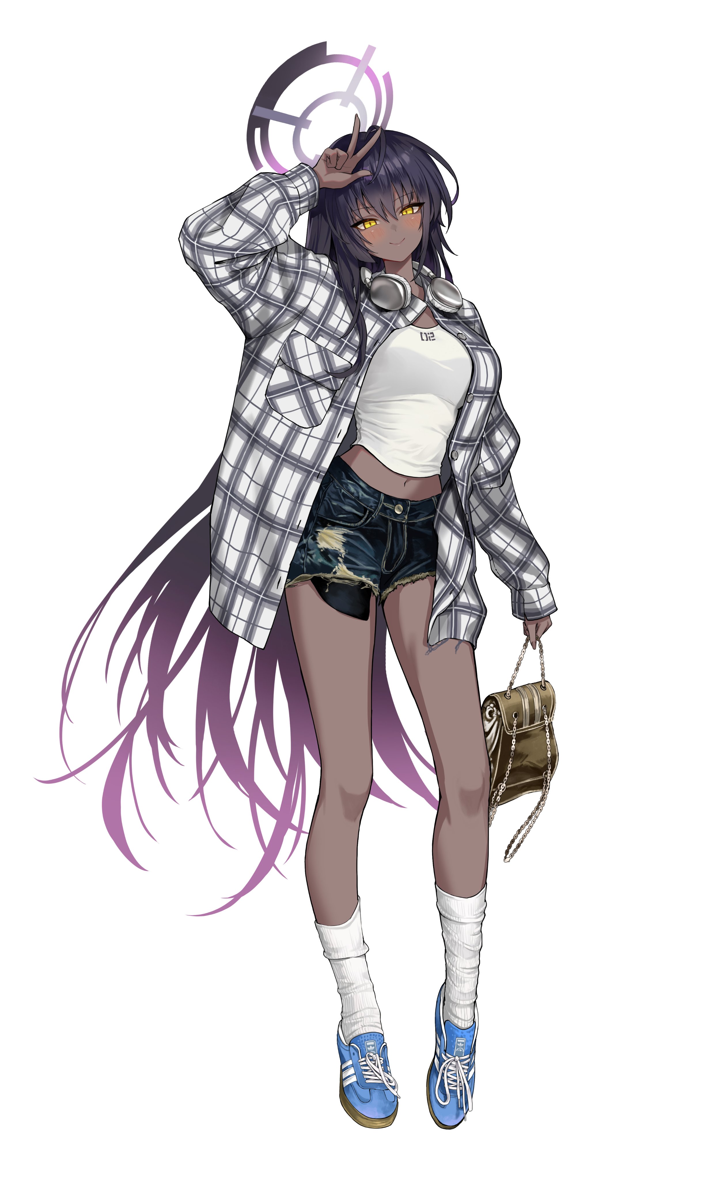 minj kim, karin (blue archive), blue archive, absurdres, highres, 1girl, alternate costume, bag, casual, dark-skinned female, dark skin, denim, denim shorts, full body, halo, handbag, purple hair, purple halo, shorts, smile, solo, yellow eyes
