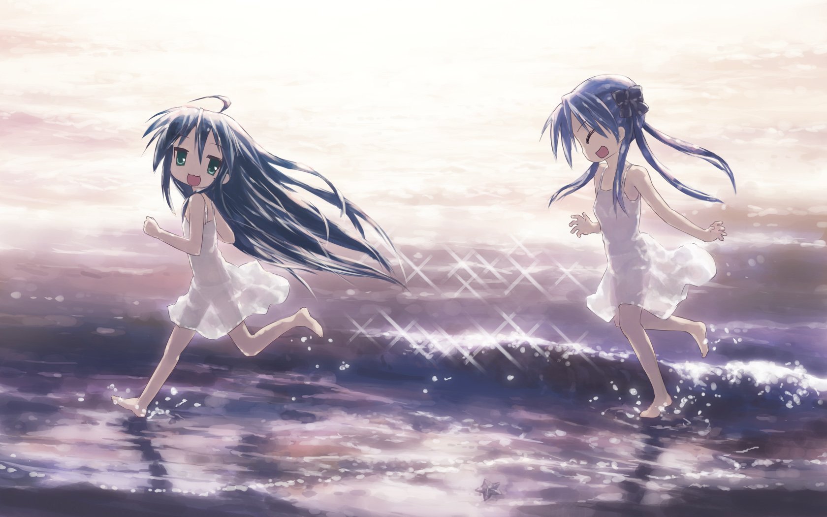 isou nagi, hiiragi kagami, izumi konata, lucky star, highres, 00s, 2girls, :d, ahoge, barefoot, beach, blue hair, dress, green eyes, long hair, multiple girls, open mouth, running, see-through clothes, see-through silhouette, sideways mouth, smile, sparkle, sundress, sunset, twintails, water, white dress
