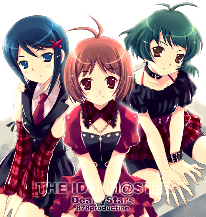 mame-p, akizuki ryo, hidaka ai, mizutani eri, idolmaster, idolmaster dearly stars, plaid, bad id, bad pixiv id, 00s, 1boy, 2girls, antenna hair, blue hair, brown hair, chain, collar, cross, crossdressing, detached collar, detached sleeves, green hair, multiple girls, necktie, punkish gothic, sitting, trap, wristband