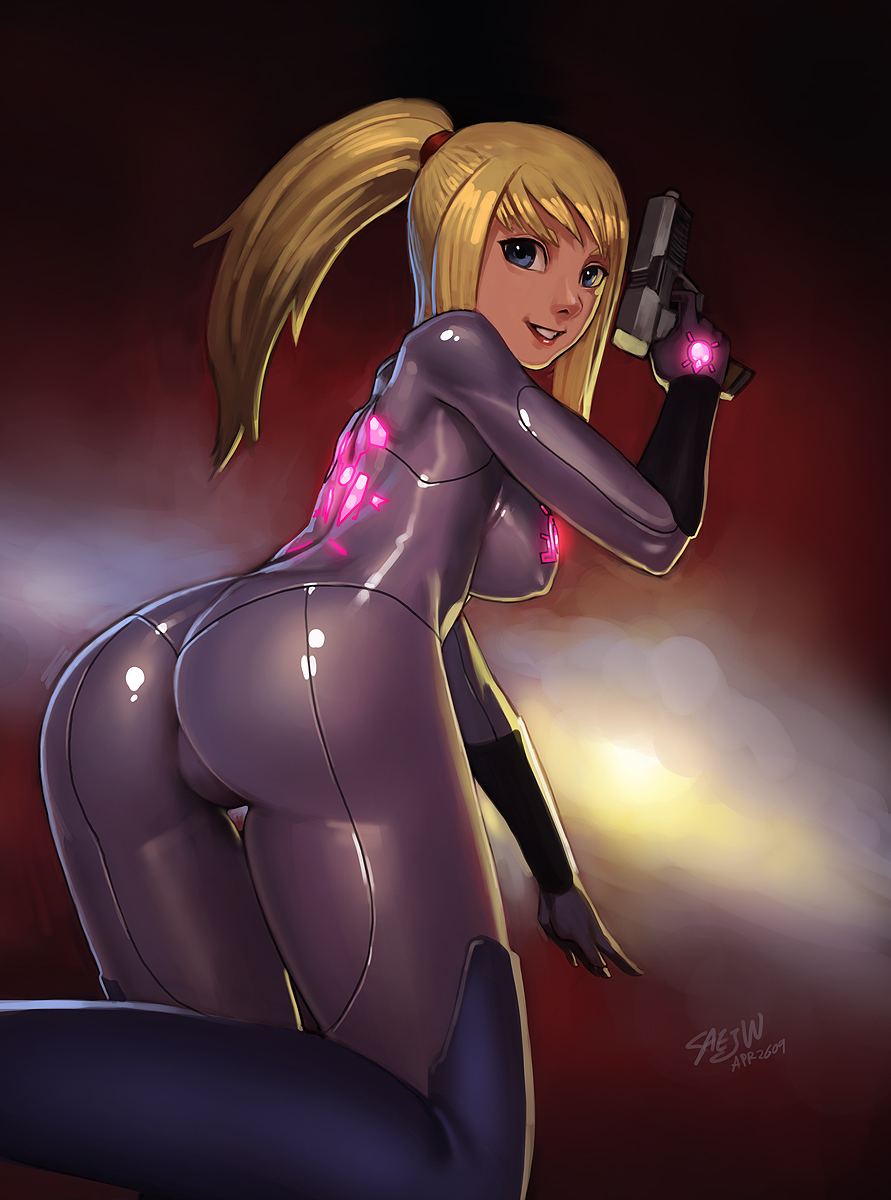 saejin oh, samus aran, metroid, nintendo, eyebrows, bad deviantart id, bad id, highres, 1girl, ass, blonde hair, blue eyes, bodysuit, breasts, covered erect nipples, female focus, gun, handgun, large breasts, looking back, neon trim, pistol, ponytail, shiny clothes, sideboob, skin tight, smile, solo, teeth, thigh gap, thighs, weapon, zero suit