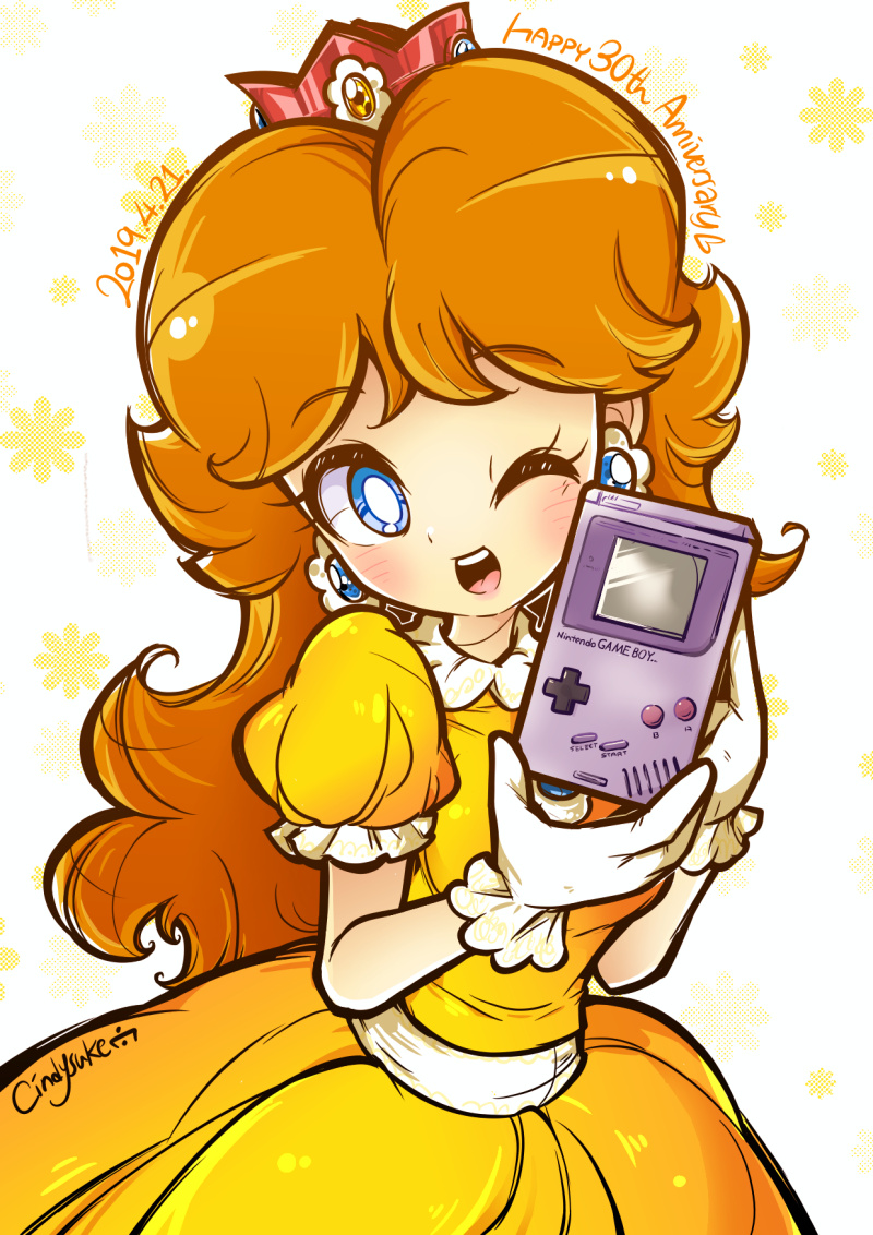 cindysuke, princess daisy, mario (series), nintendo, super mario land, 1girl, artist name, blue eyes, brown hair, crown, dated, dress, earrings, flower earrings, game boy, gloves, handheld game console, jewelry, long hair, one eye closed, open mouth, orange dress, smile, white gloves