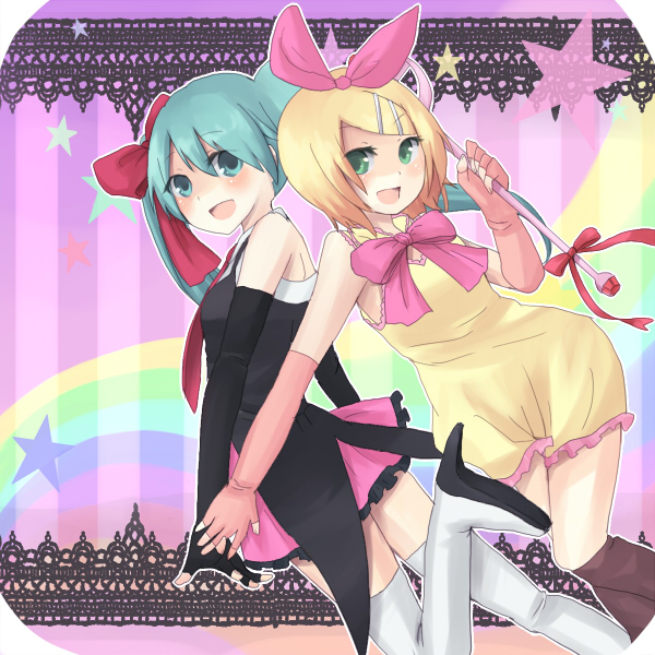 wada, wadaka, hatsune miku, kagamine rin, vocaloid, bad id, bad pixiv id, 2girls, aqua eyes, aqua hair, elbow gloves, fingerless gloves, gloves, green eyes, hair ornament, hair ribbon, hairclip, long hair, multiple girls, ribbon, short hair, skirt, thighhighs, twintails, zettai ryouiki
