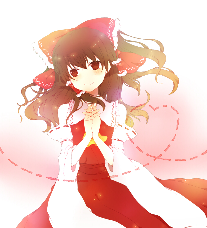 yukiho (artist), hakurei reimu, imperishable night, touhou, bad id, bad pixiv id, 1girl, brown hair, female focus, gradient background, japanese clothes, miko, ribbon, smile, solo, white background